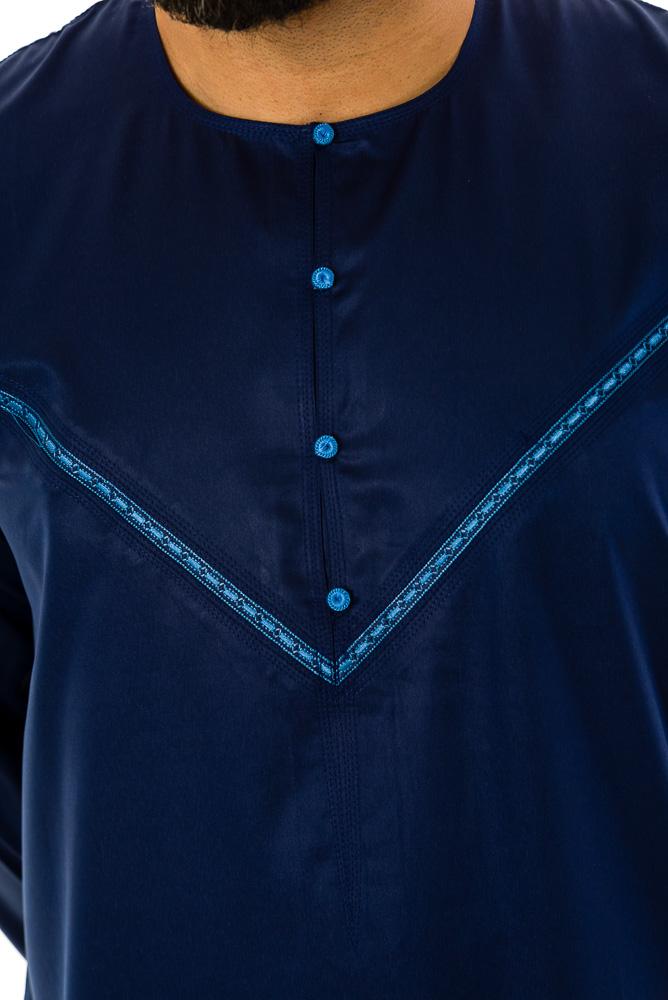 light mens omani jubba blue embrodary jubba chest