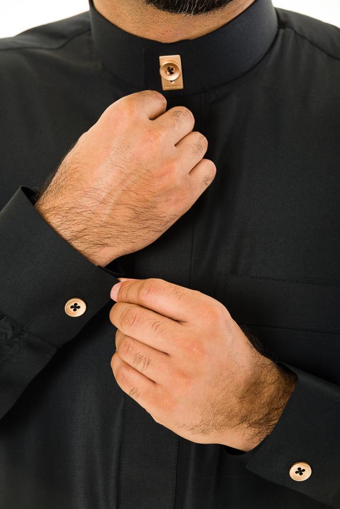 premium black thobe with coller