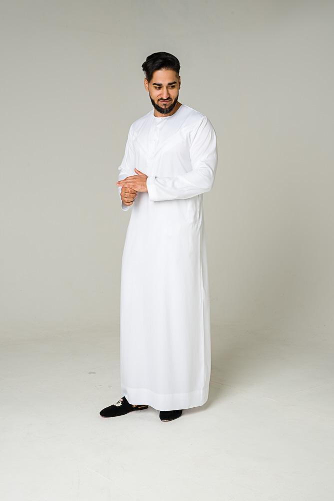White Omani Mens Jubbah
