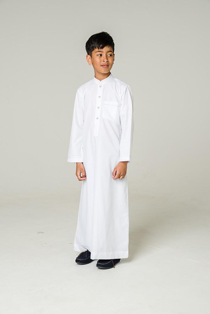 white kids jubba four stud front