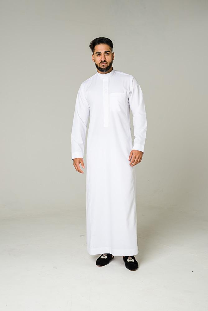 White Saudi Embroidery Collar Thobe